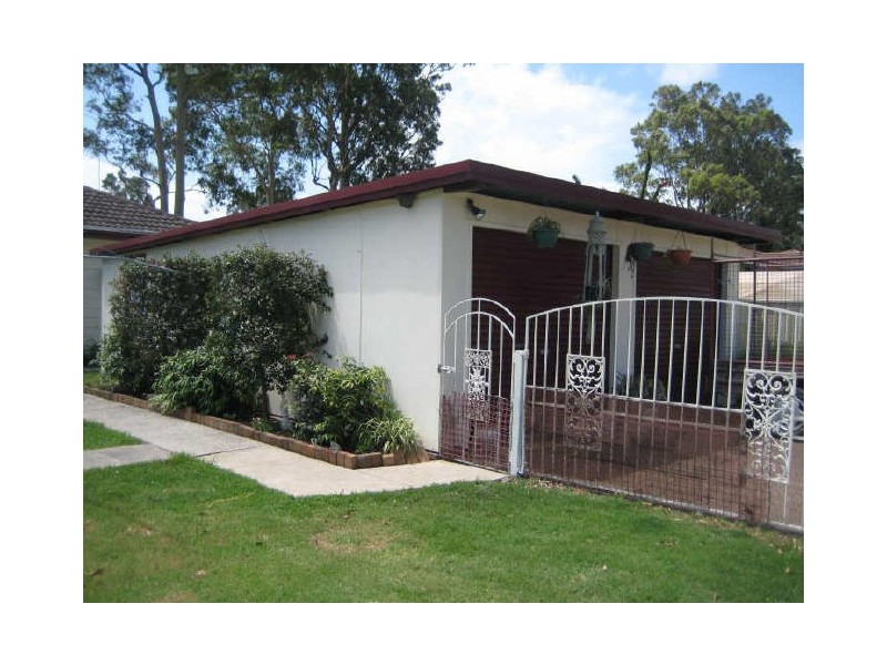 13 Griffin Close, Thornton NSW 2322