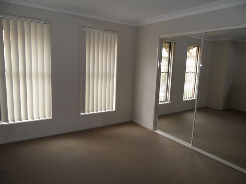 13, 12 Denton Park Drive, Rutherford NSW 2320