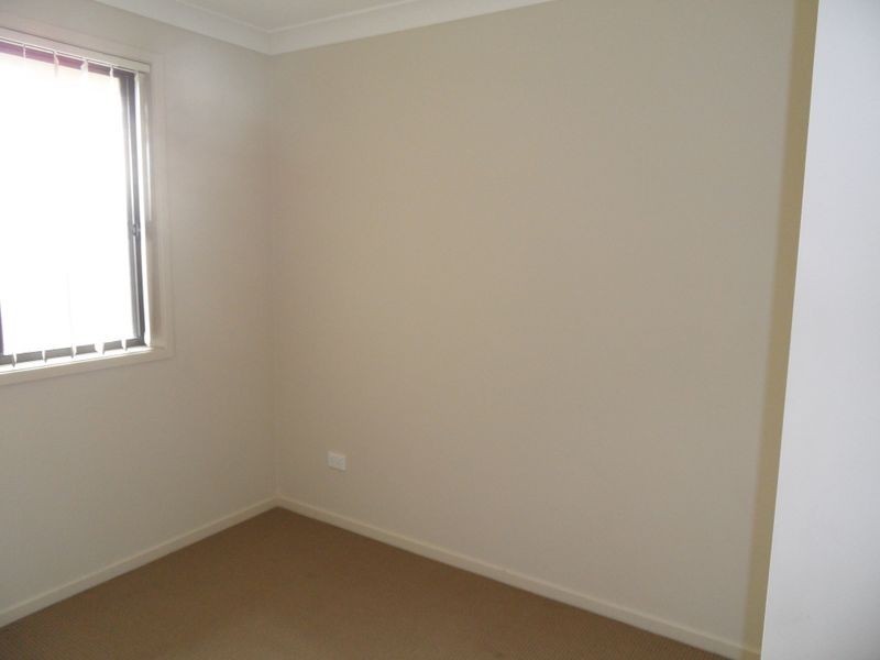 13, 12 Denton Park Drive, Rutherford NSW 2320