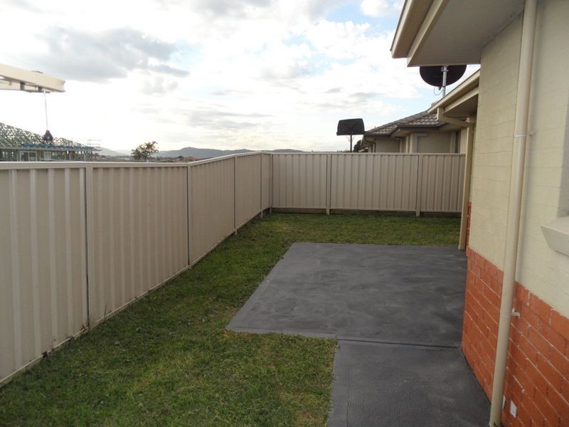 13, 12 Denton Park Drive, Rutherford NSW 2320