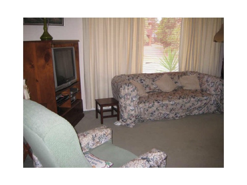 7 Frater Avenue, Tenambit NSW 2323