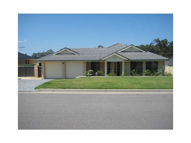 135 Avery Street, Aberglasslyn NSW 2320