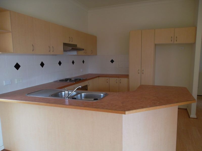 10 Booth St, Cessnock NSW 2325