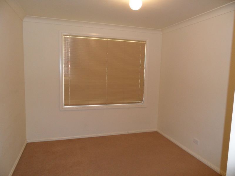 10 Booth St, Cessnock NSW 2325