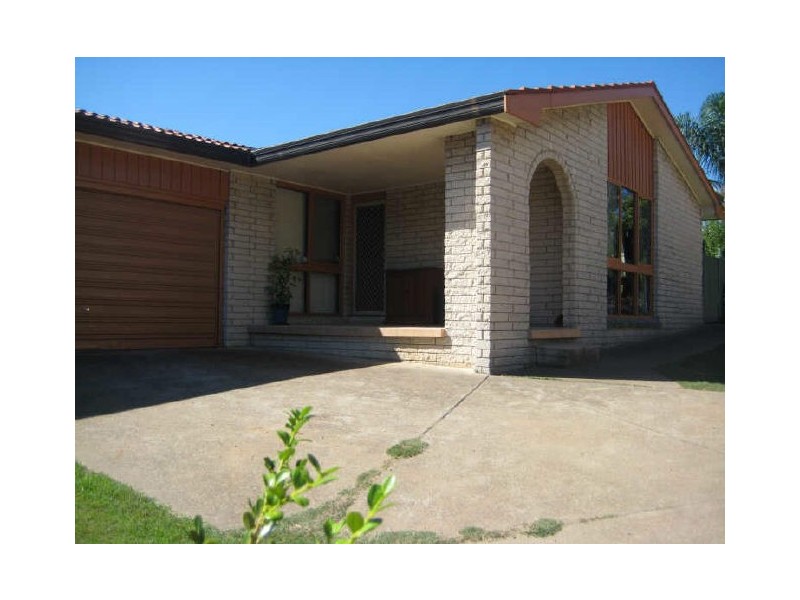 13 Tannant Avenue, Rutherford NSW 2320