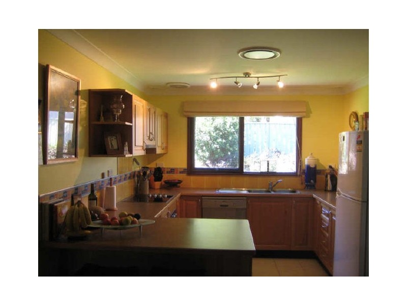 13 Tannant Avenue, Rutherford NSW 2320