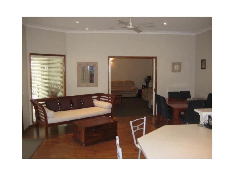 7 Cedar Wattle Close, Aberglasslyn NSW 2320