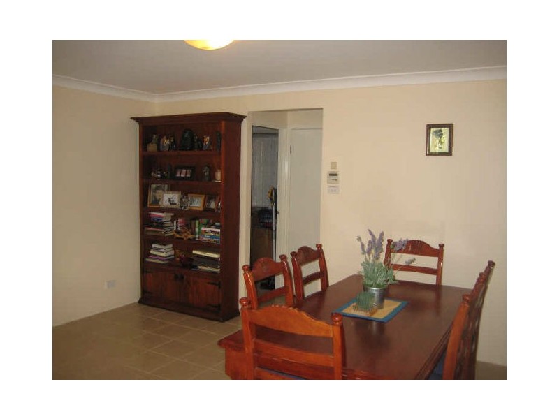 6 Aaron Cove, Rutherford NSW 2320