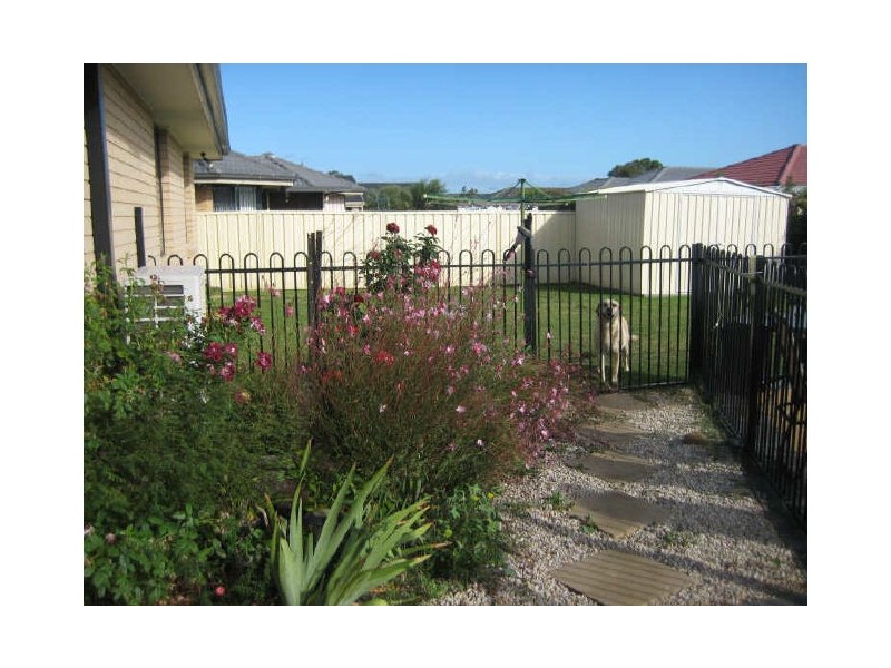 6 Aaron Cove, Rutherford NSW 2320