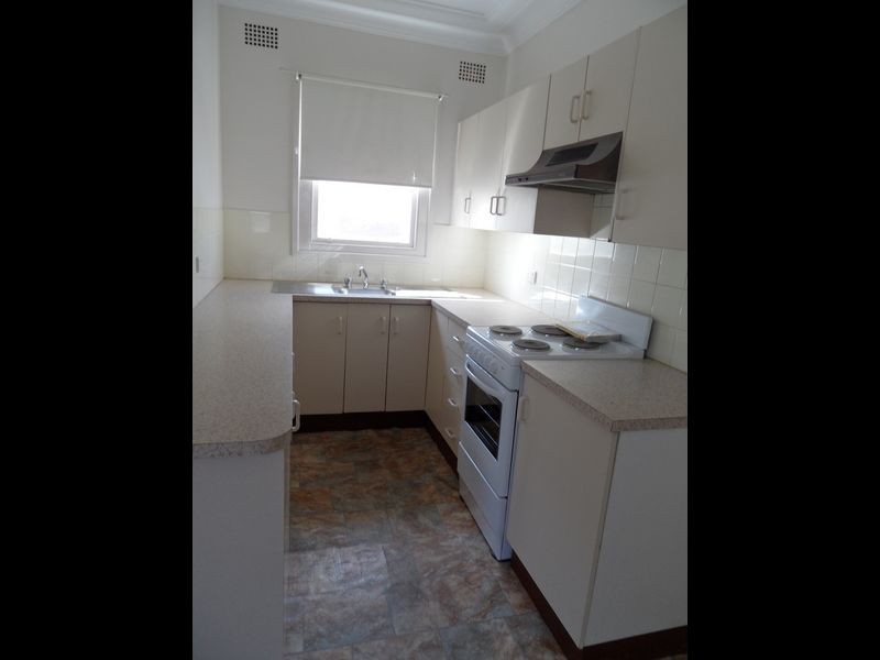 7 Aberglasslyn Rd, Rutherford NSW 2320