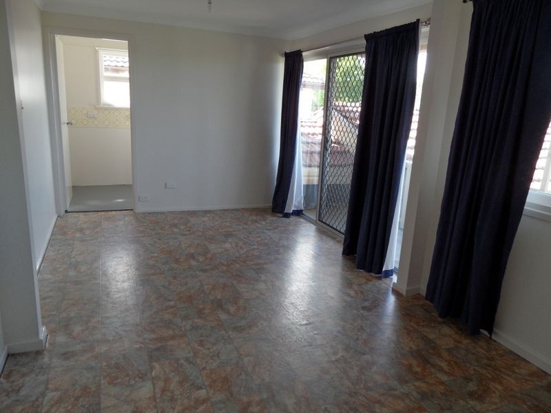 7 Aberglasslyn Rd, Rutherford NSW 2320