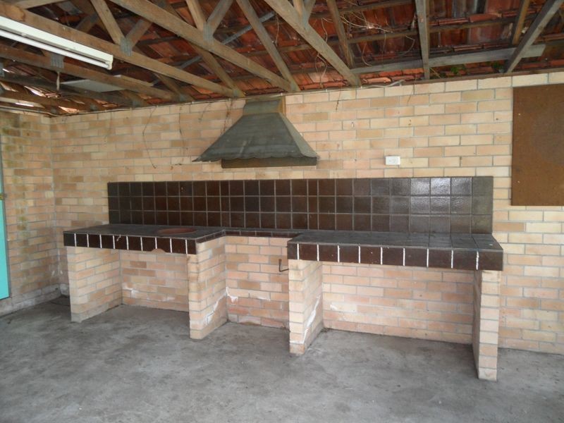 7 Aberglasslyn Rd, Rutherford NSW 2320