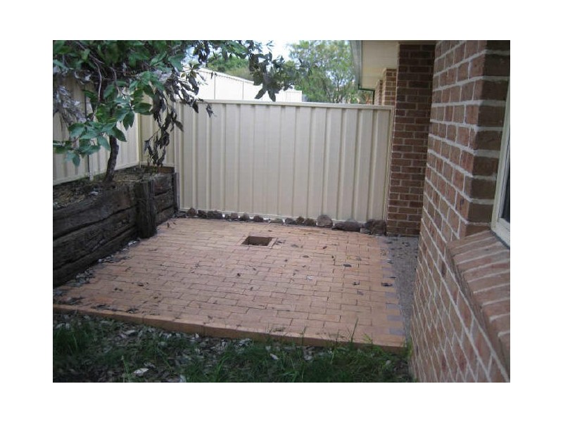 9/5 Justine Parade, Rutherford NSW 2320