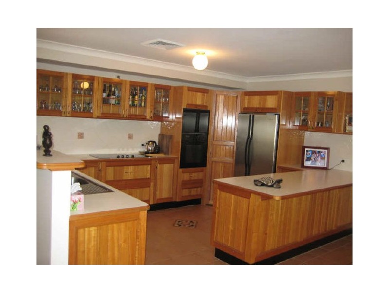 5 Treefern Close, Aberglasslyn NSW 2320