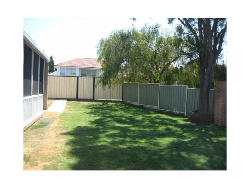2 Joan Street, Rutherford NSW 2320