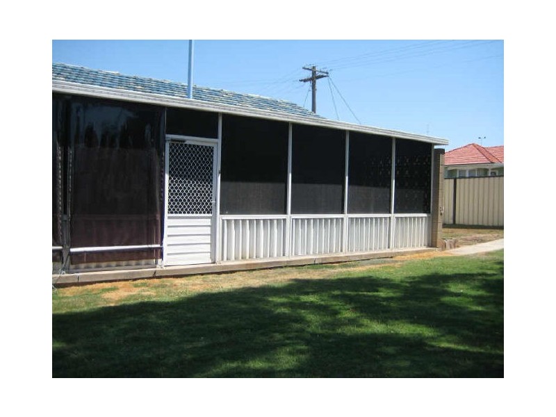 2 Joan Street, Rutherford NSW 2320