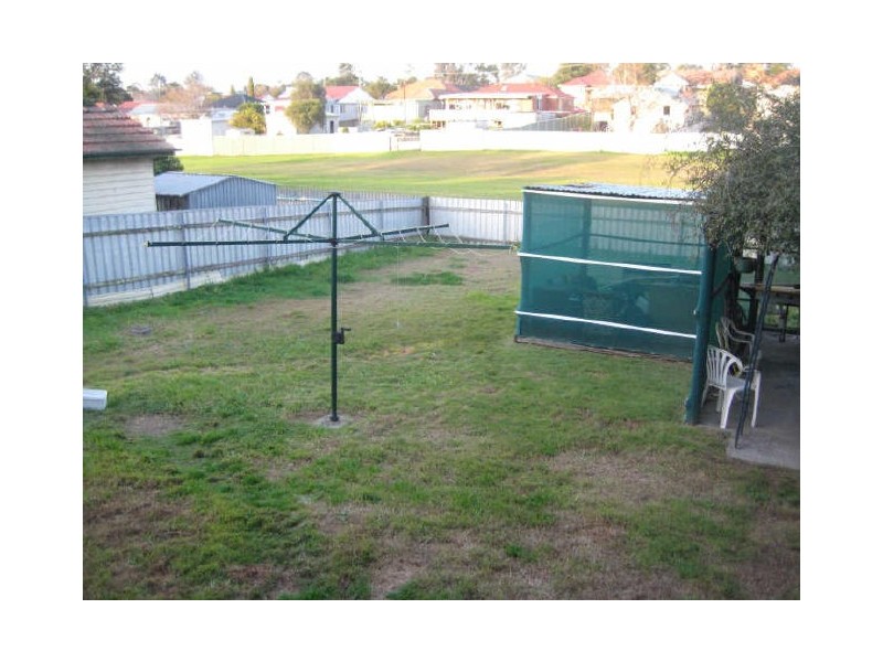 15 Joan Street, Rutherford NSW 2320