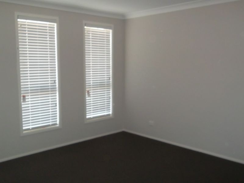 72 Redgum Circuit, Aberglasslyn NSW 2320