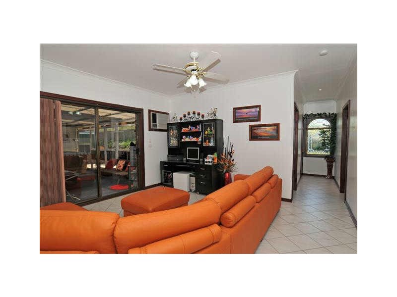 38 Church Street, East Branxton NSW 2335