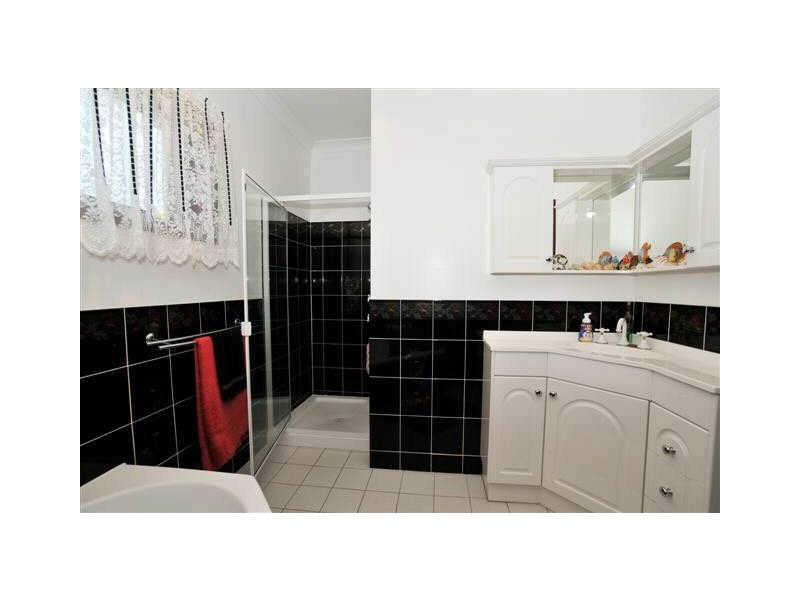 38 Church Street, East Branxton NSW 2335