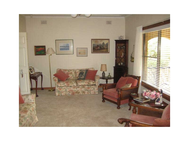 41 Kensington Road, Bolwarra NSW 2320