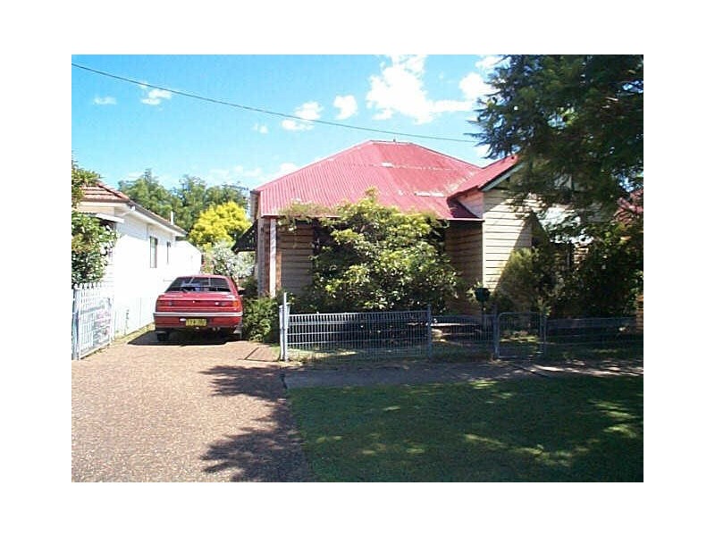 143 George Street, East Maitland NSW 2323