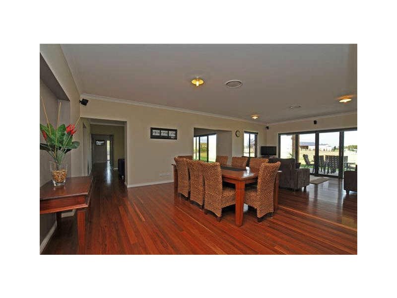 94 River Road, Windella NSW 2320