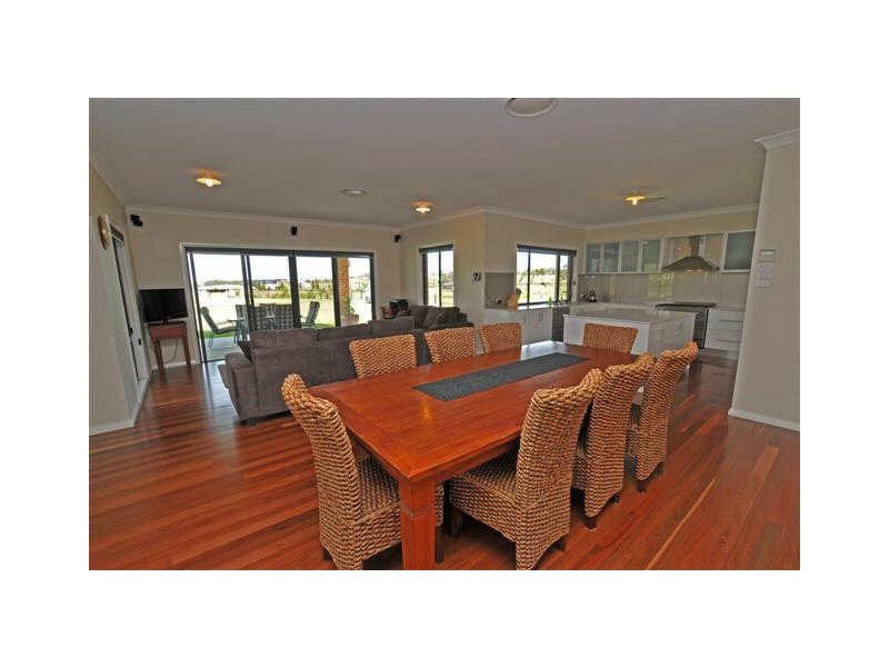 94 River Road, Windella NSW 2320