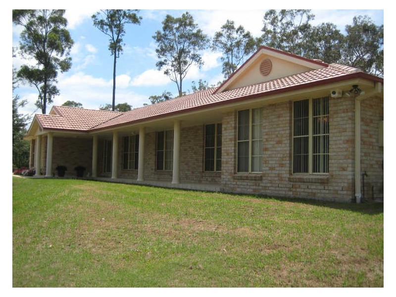 40 Woodlands Drive, Thornton NSW 2322