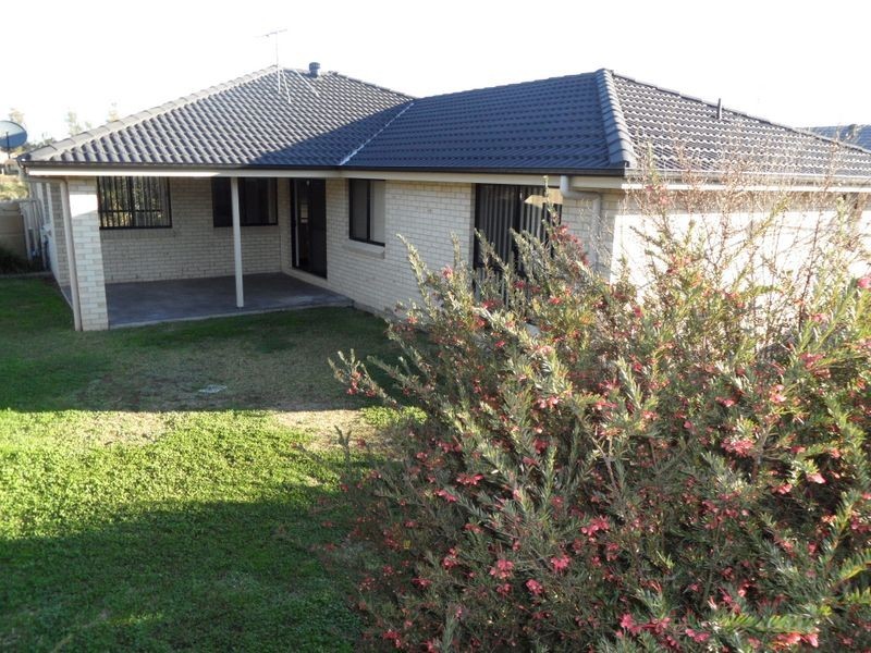 228 Denton Park Drive, Aberglasslyn NSW 2320