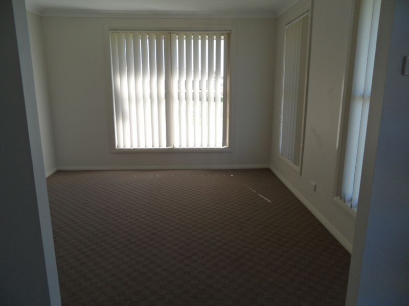 53 Redgum Circuit, Aberglasslyn NSW 2320