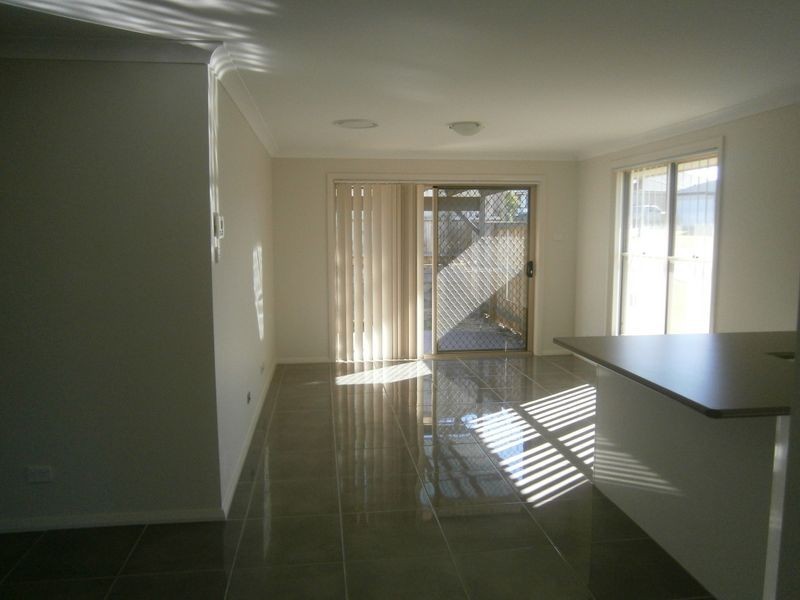 53 Redgum Circuit, Aberglasslyn NSW 2320