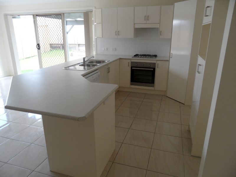 10 O’Leria Way, Aberglasslyn NSW 2320