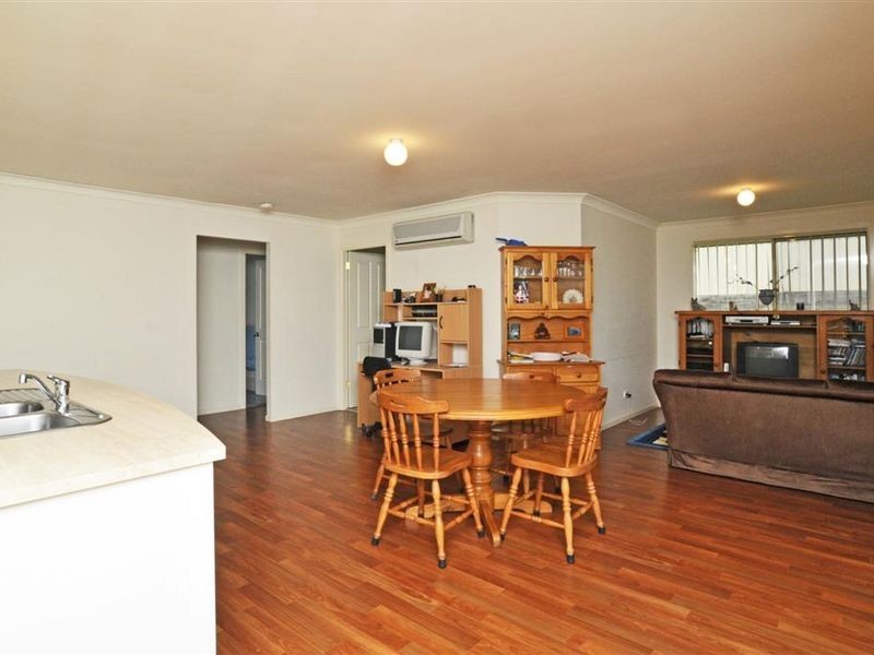 98 Budgeree Drive, Aberglasslyn NSW 2320