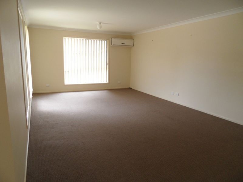 218 Denton Park Drive, Aberglasslyn NSW 2320