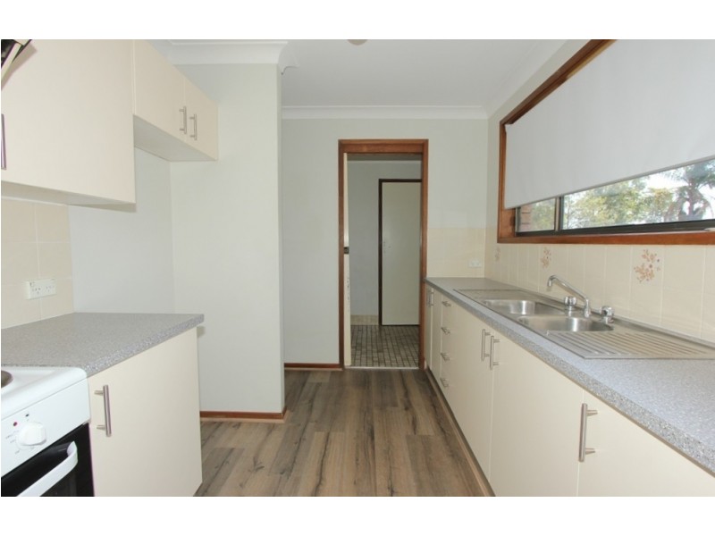 69 Regiment Rd, Rutherford NSW 2320