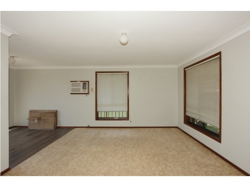 69 Regiment Rd, Rutherford NSW 2320