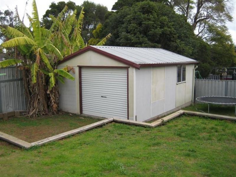 52 Russell Street, Telarah NSW 2320