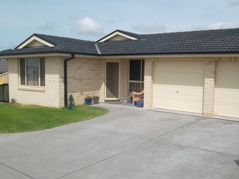 1/16 Peregrine Close, Aberglasslyn NSW 2320