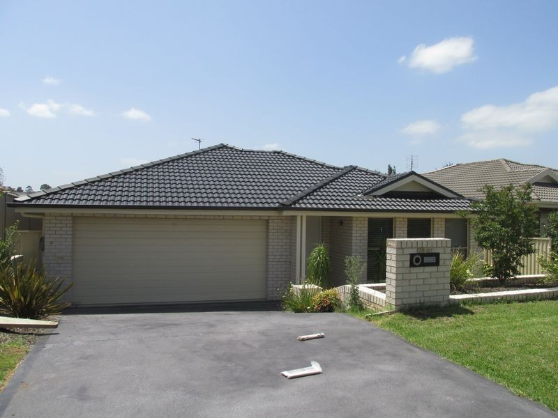 28A Fernleigh Ave, Aberglasslyn NSW 2320