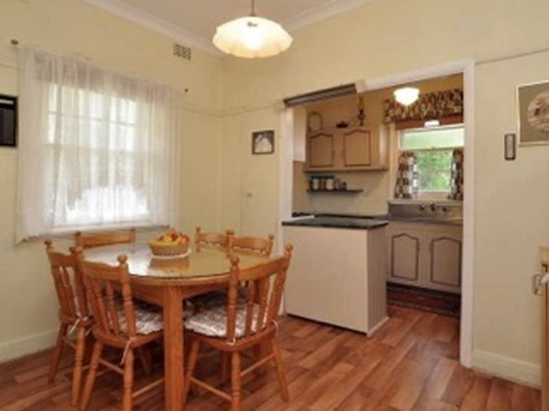 81 Banks St, East Maitland NSW 2323