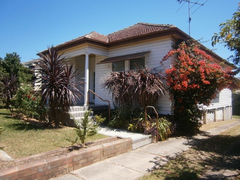 81 Banks St, East Maitland NSW 2323