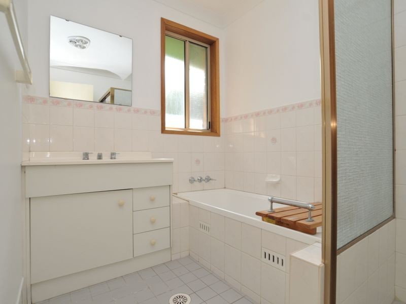 2 Oxford Street, Greta NSW 2334