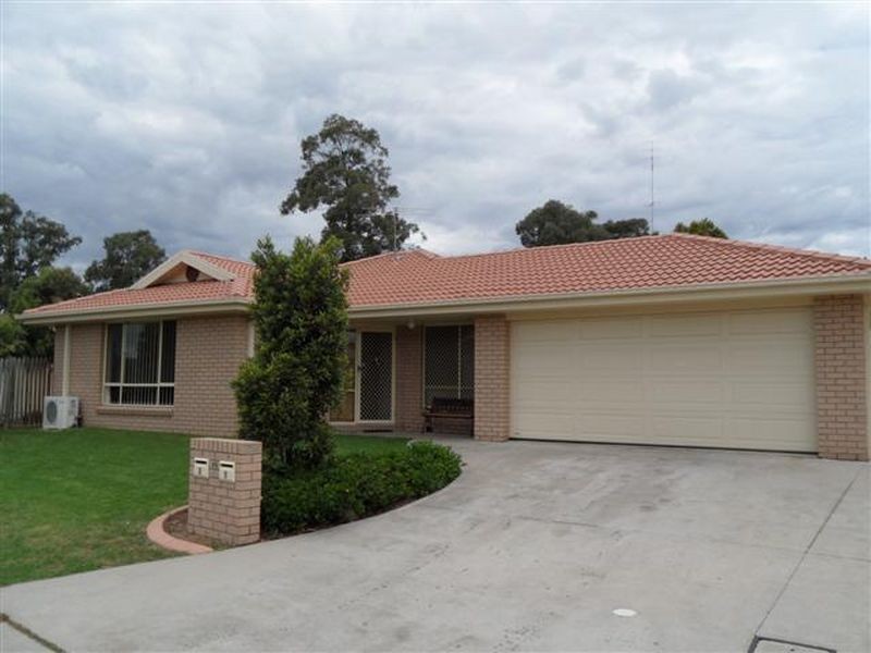 1/9a Walter Street, Rutherford NSW 2320