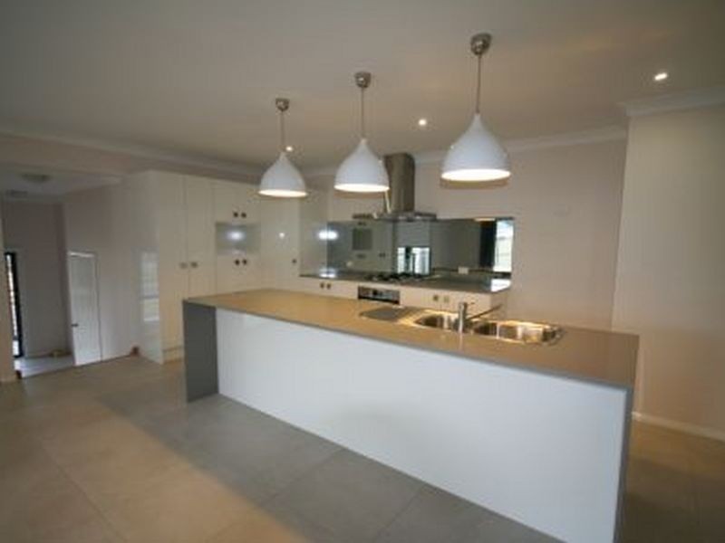 2/122 Bolwarra Park Drive, Bolwarra Heights NSW 2320