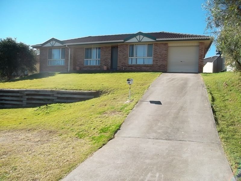 18 Garwood St, Rutherford NSW 2320