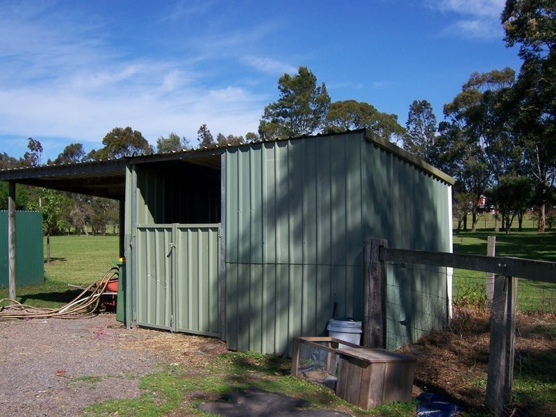 594 Duckenfield Road, Duckenfield NSW 2321