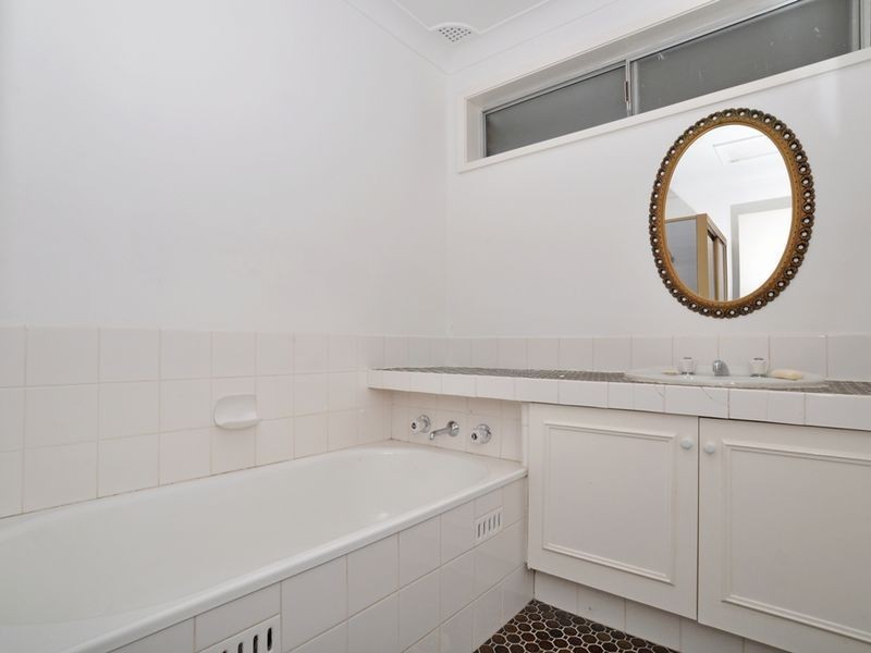 5 Knoll Crescent, East Maitland NSW 2323