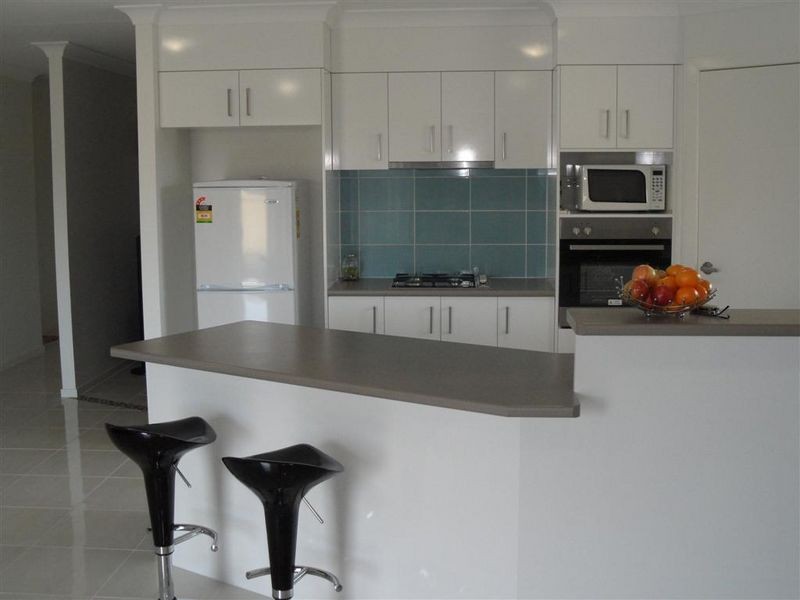 11 Diamond Circuit, Rutherford NSW 2320