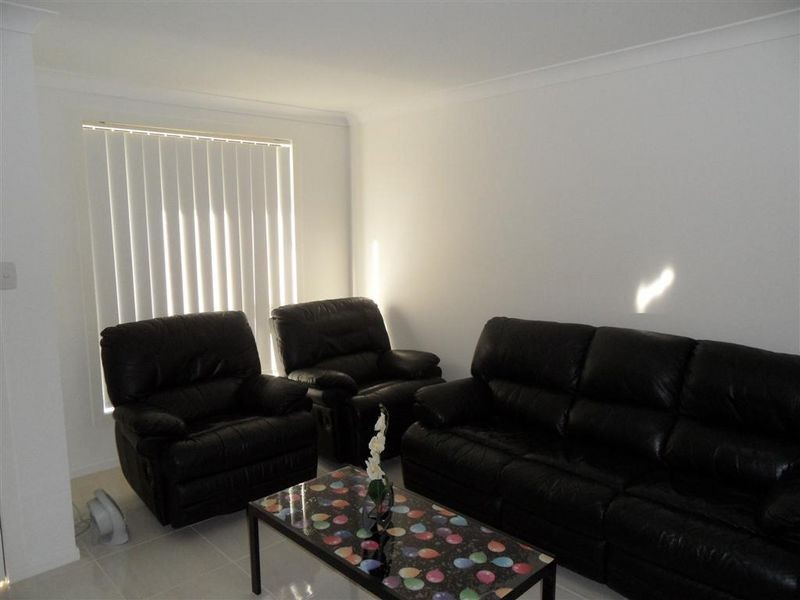 11 Diamond Circuit, Rutherford NSW 2320